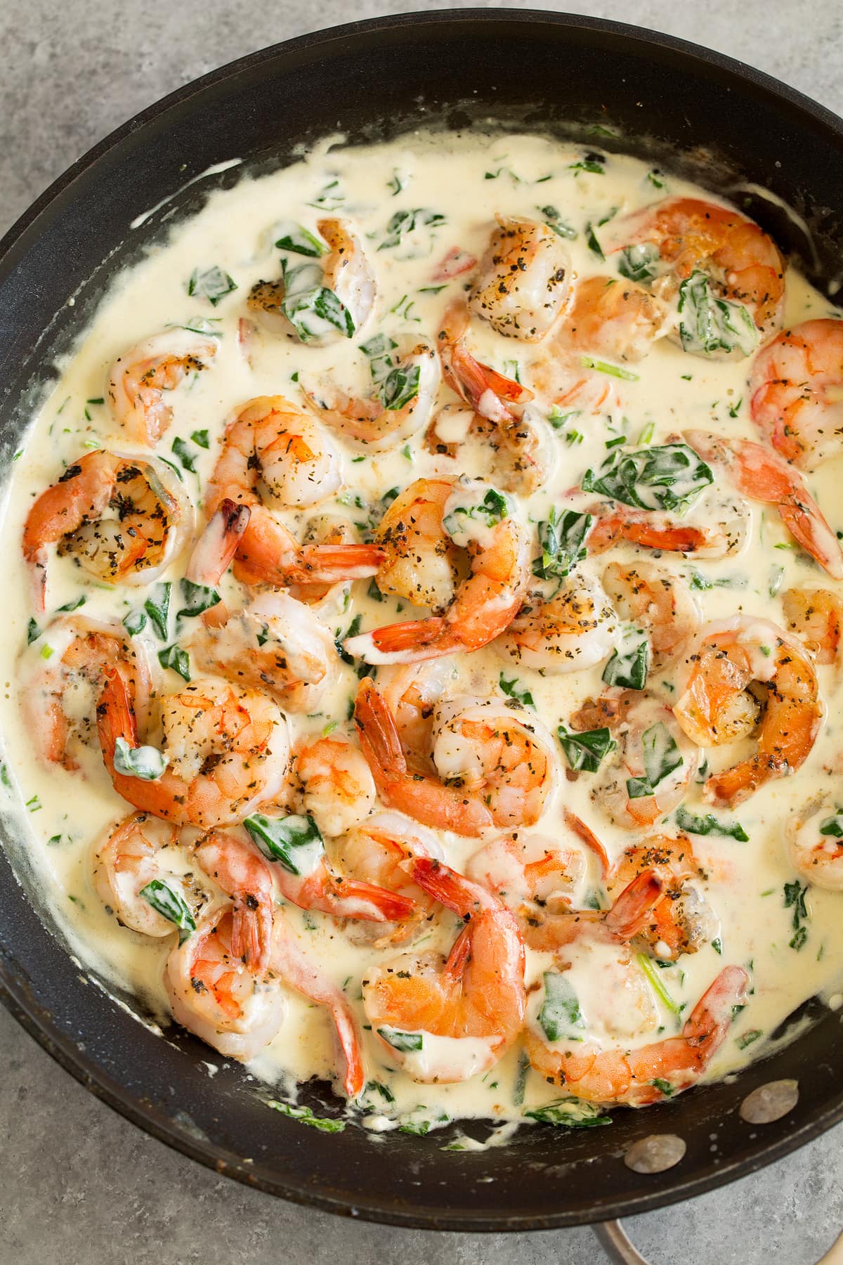 Creamy Parmesan Spinach Shrimp: Easy Weeknight Dinner in 30 Minutes